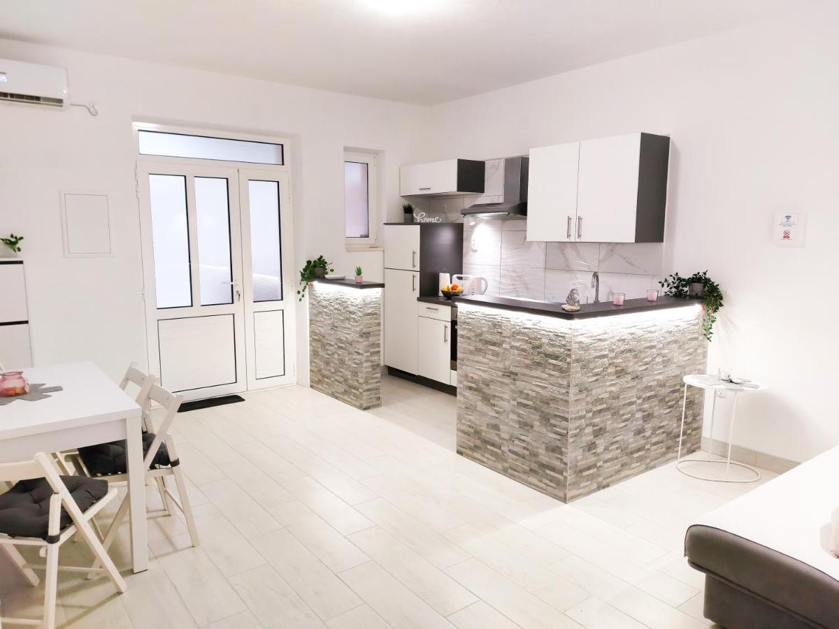 Apartment Bol - Sea, Sand And Happiness Экстерьер фото