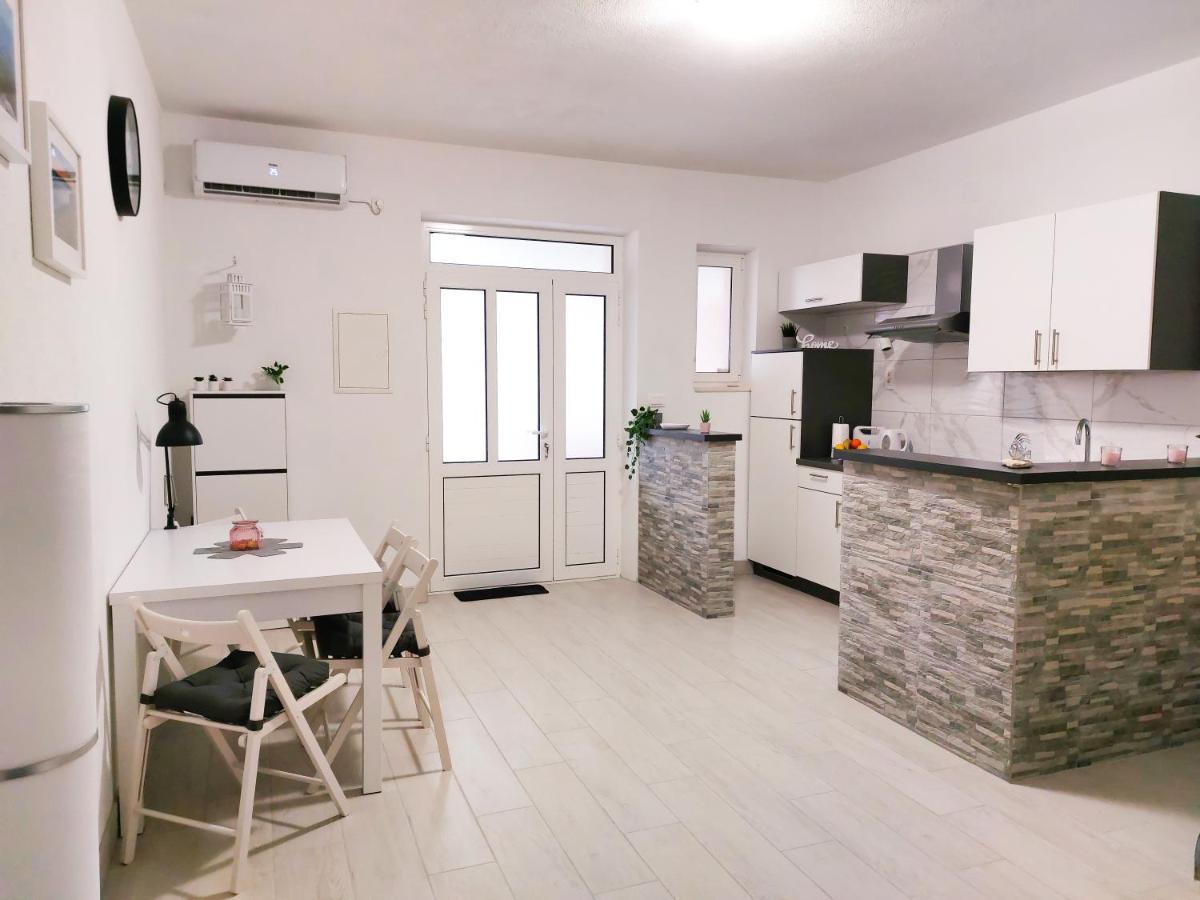 Apartment Bol - Sea, Sand And Happiness Экстерьер фото